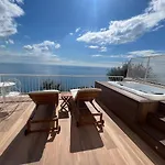 ベッド・アンド・ブレックファスト Seajewelsdeluxurysuite アマルフィ